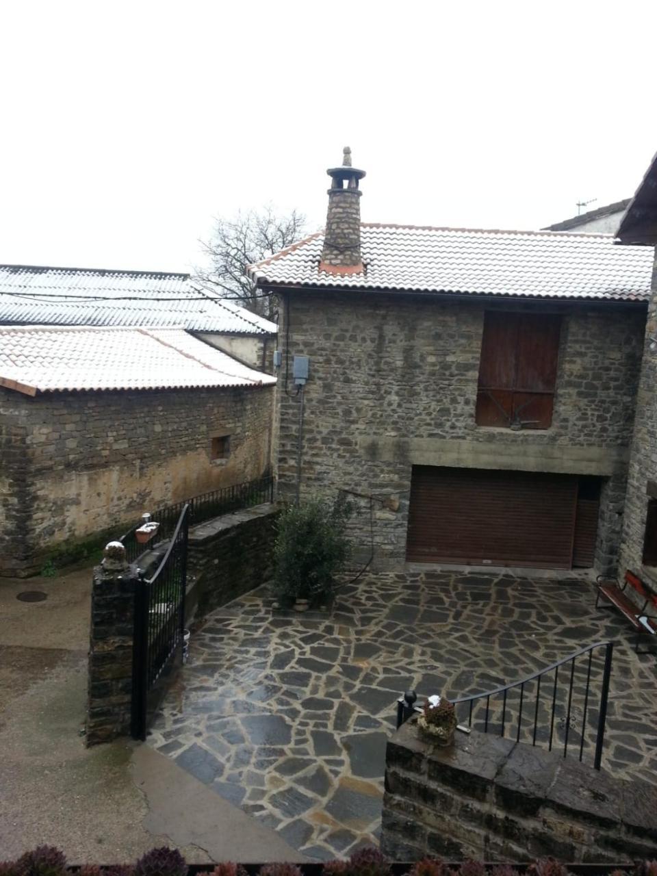 Apartamentos Cañardo Autural Oros Alto Exterior foto